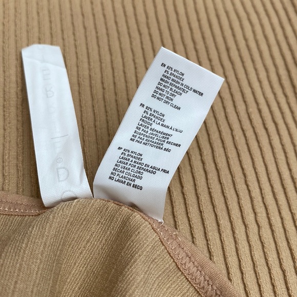 [M/L] Scuplt Knit Cami Top | Tan - Picture 4 of 4